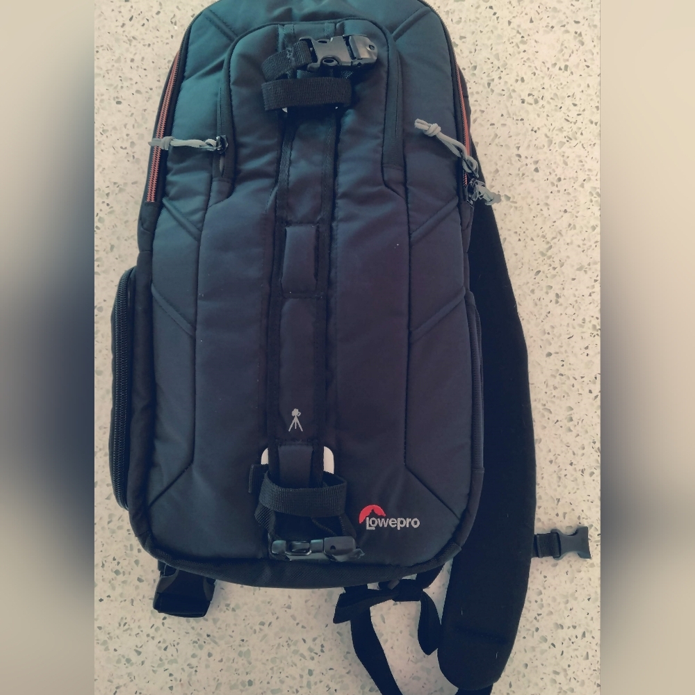 LowePro Slingshot Edge 250 AW Sling Camera